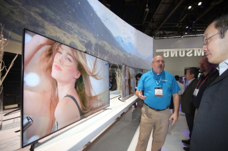 Samsung retains flat-panel TV market lead