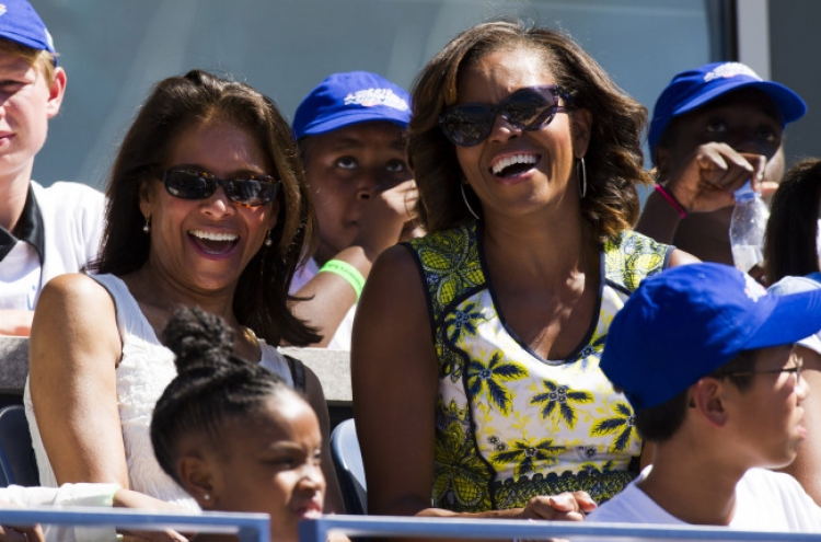 Michelle Obama, daughters see ‘Trip to Bountiful’