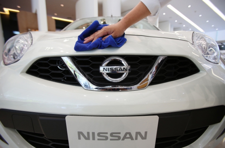 Nissan vows self-driving cars by 2020