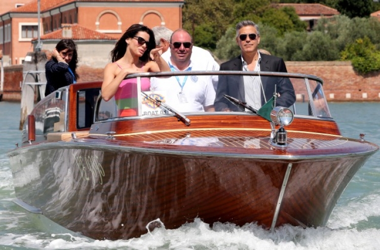 Clooney, Bullock space thriller opens Venice film festival