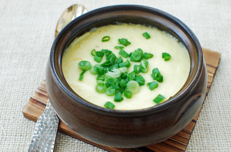 Gyeranjjim (steamed egg casserole)