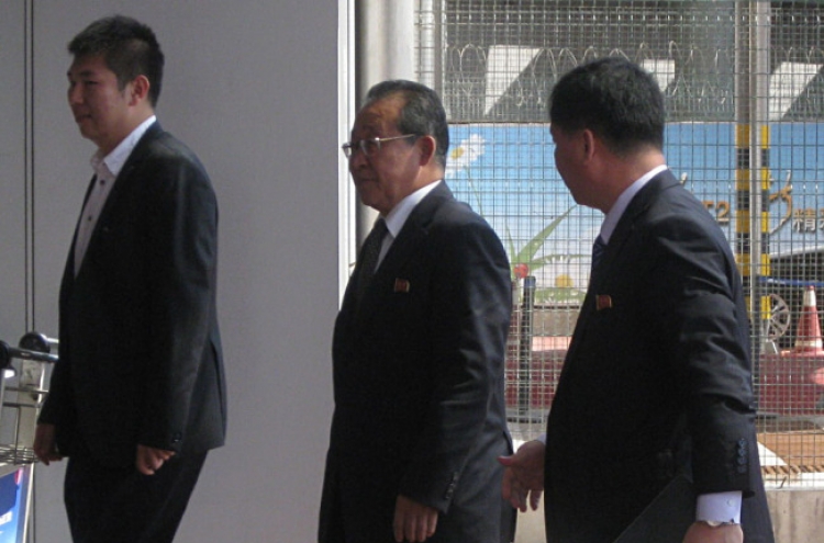 N. Korea's nuclear envoys return home from China