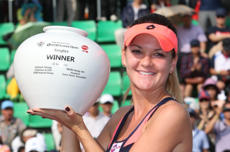 Radwanska defeats Pavlyuchenkova to win Korea Open