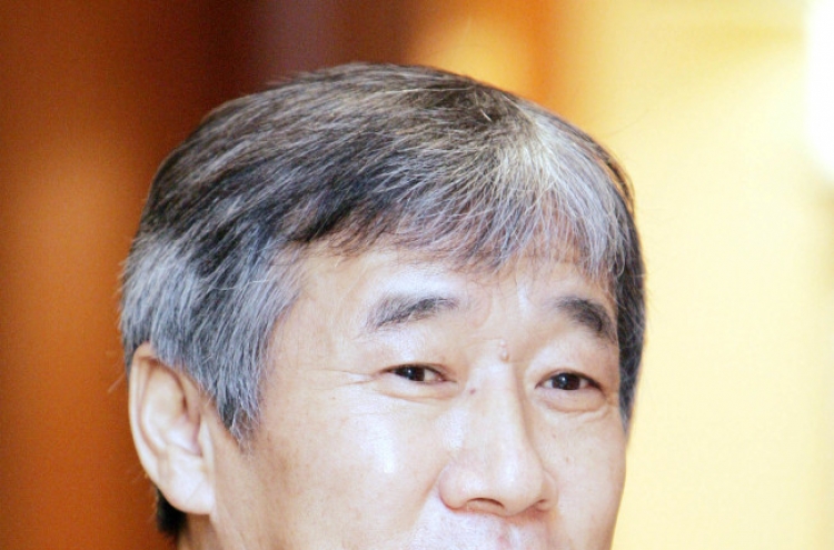 S. Korean literary legend Choi In-ho dies