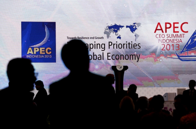 With Obama out, other leaders take APEC main stage