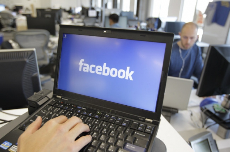 Facebook loosens rules for teens