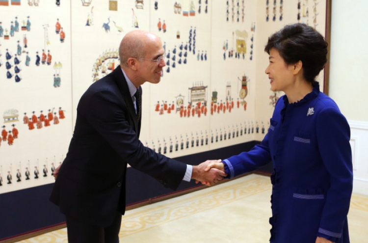 Park discusses politics with US filmmaker Katzenberg