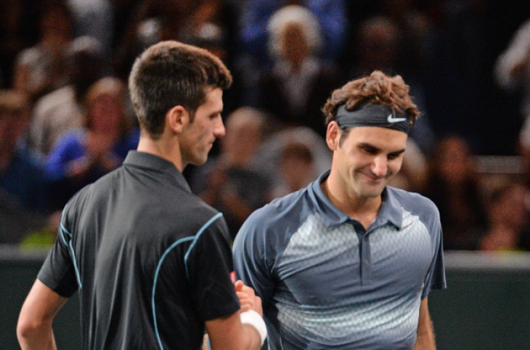 Ferrer stuns Nadal, faces Djokovic in Paris final