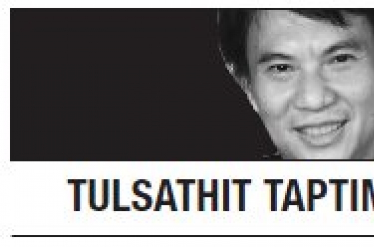[Tulsathit Taptim] Lessons for Thai government
