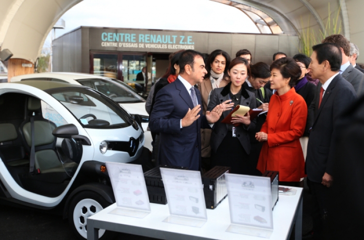 LG takes initiative in electric cars