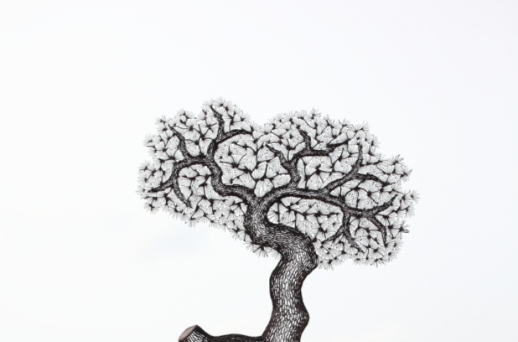 Opera Gallery presents tree-inspired works by Korean, French artists