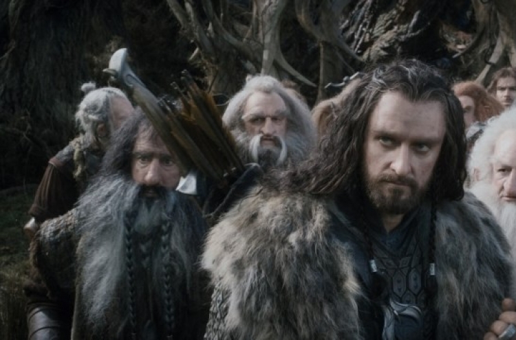 Box Office: The Hobbit, Way Back Home, The Fake