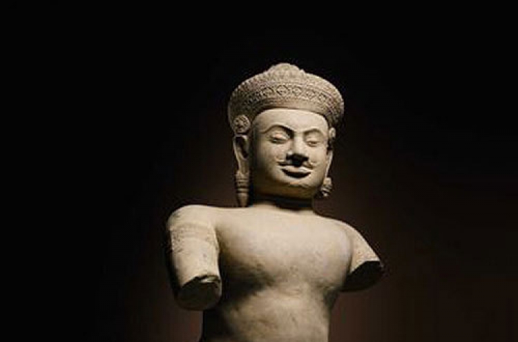 Ancient statue to be returned to Cambodia