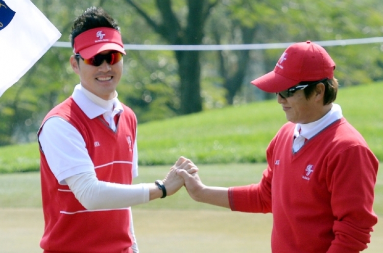 Asia routs Europe on Day 1 of Royal Trophy