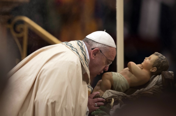 Pope asks if people helped others in 2013