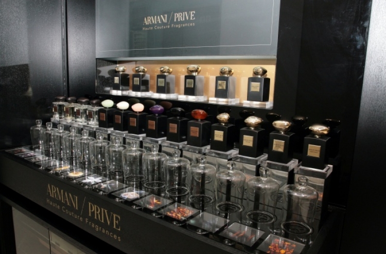 Department stores reshuffle cosmetic counters to woo VIPs