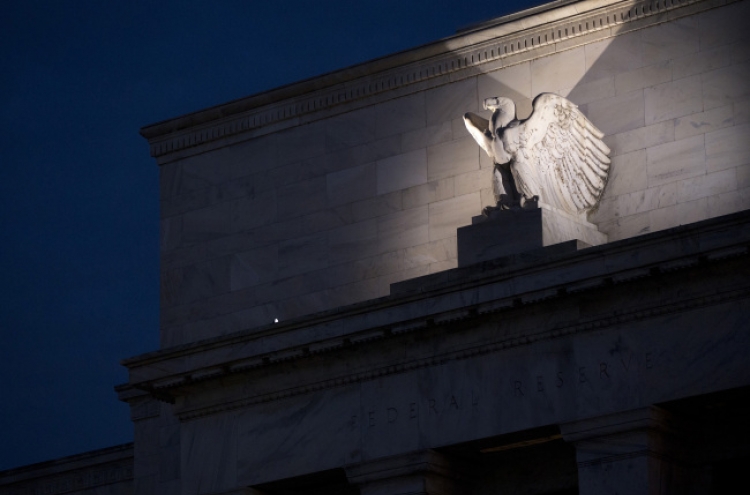 Despite market unrest, Fed likely to pare stimulus