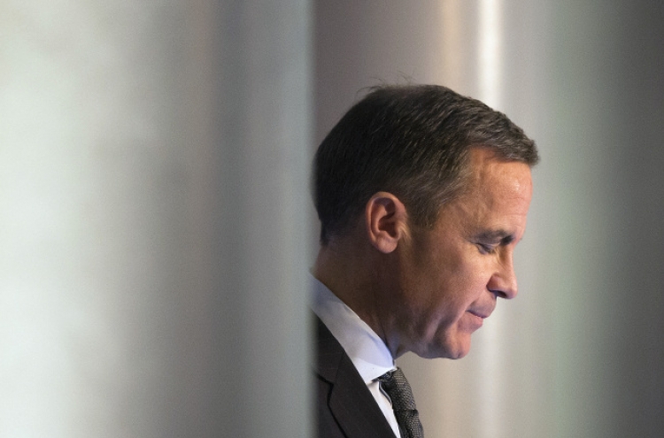 BOE’s Carney seen raising rates before Yellen and Draghi