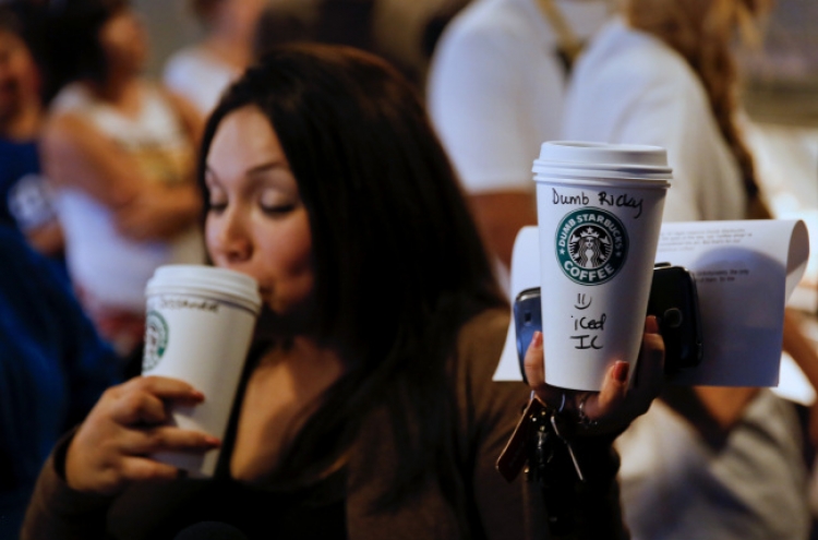 ‘Dumb Starbucks’ draws curious crowd