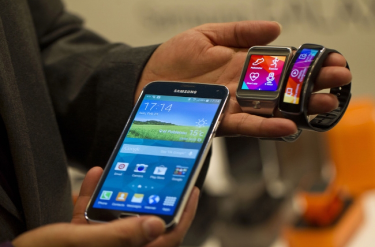 Galaxy S5 release to be moved forward to March 27