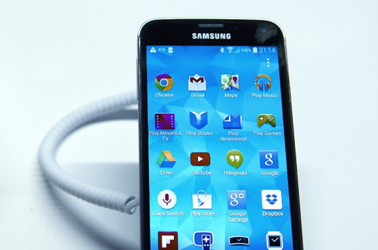 Samsung may advance global launch of Galaxy S5 smartphone