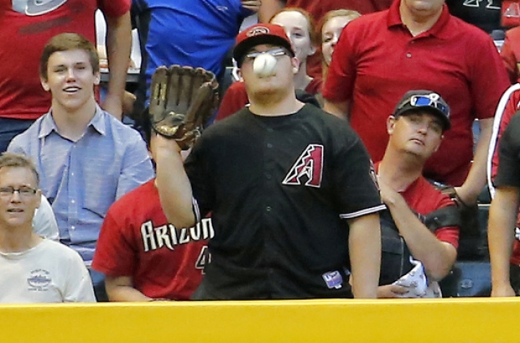 Phillies rally for 6-5 win over Arizona