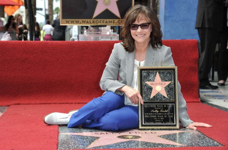 Oscar-winner Sally Field gets Hollywood star