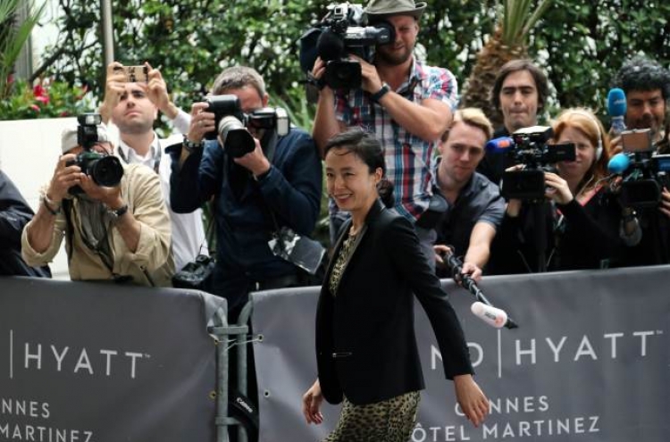 Cannes poised for world’s biggest film extravaganza