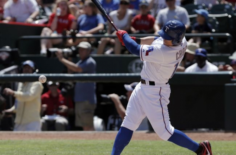 Rangers clip Blue Jays 6-2