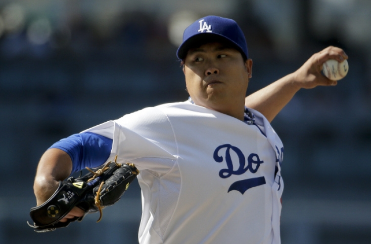 Ryu Hyun-jin picks up seventh win of season vs. Rockies