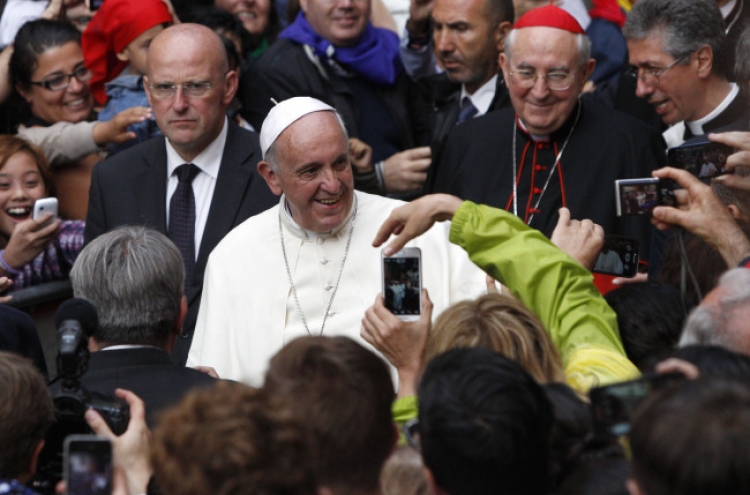 Pontiff to meet Sewol families