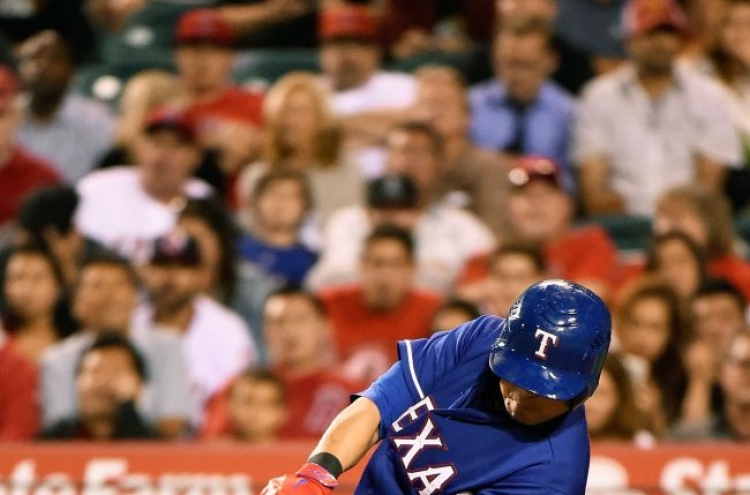 Choo goes deep but Rangers fall in 10