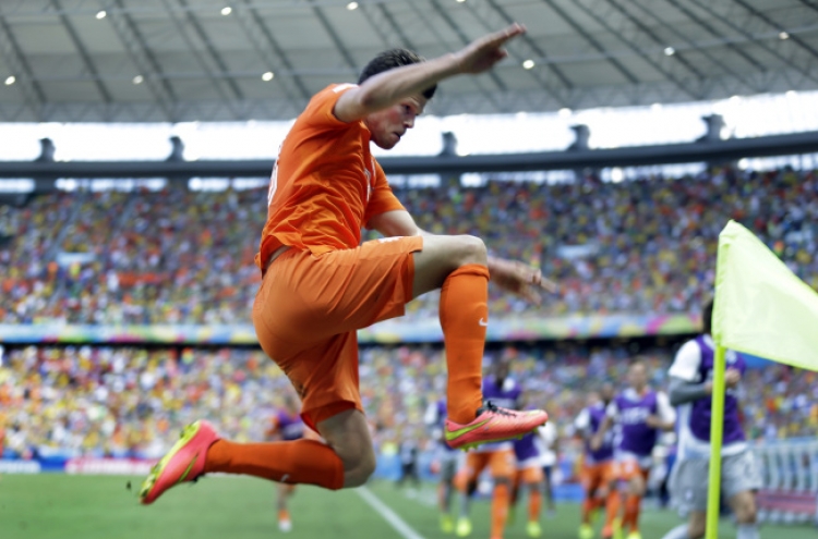 [World Cup] Netherlands into last eight as Mexico sunk