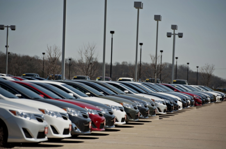 Auto sales surprise with fast growth