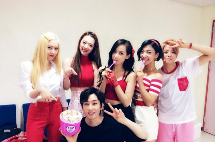 Eunhyuk: f(x) are breathtakingly pretty