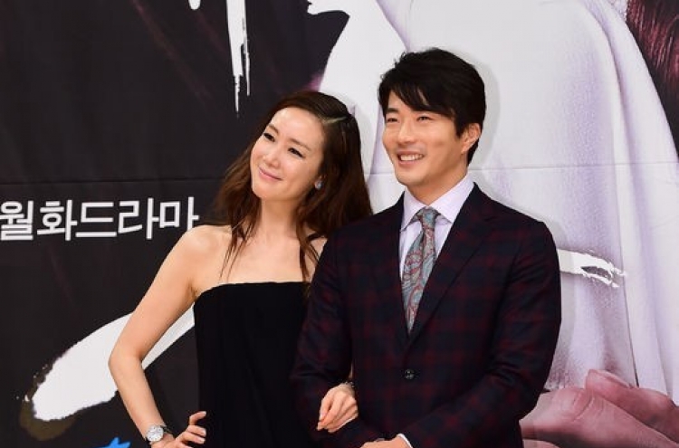 SBS drama starring Kwon Sang-woo, Choi Ji-woo starts with 7.6 pct rating