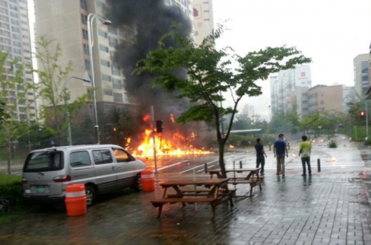 광주 헬기추락 사고 5명 사망, "세월호 수색지원 복귀 중 봉변"