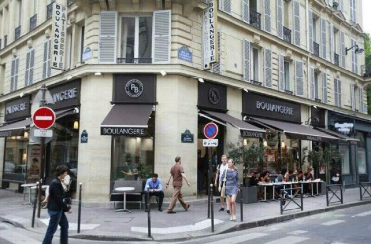 Paris Baguette opens first store in Paris