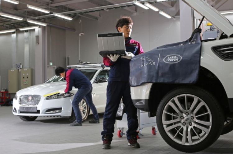 Jaguar Land Rover bolsters service networks