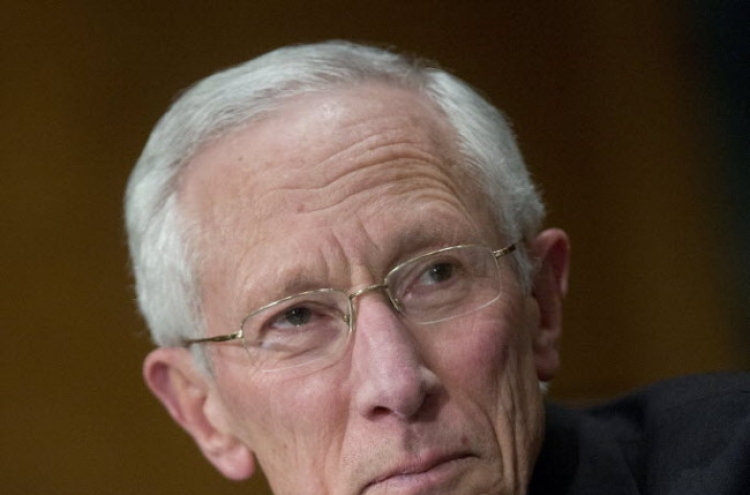 Participation drop may reflect slow growth: Fischer