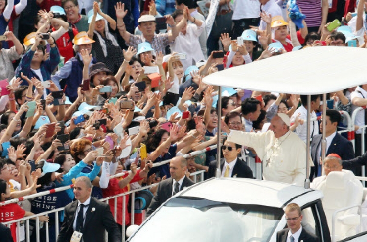[Papal Visit] Pope to baptize father of Sewol victim