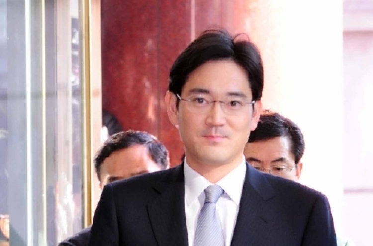 Samsung heir Lee takes bigger role in managing tech giant