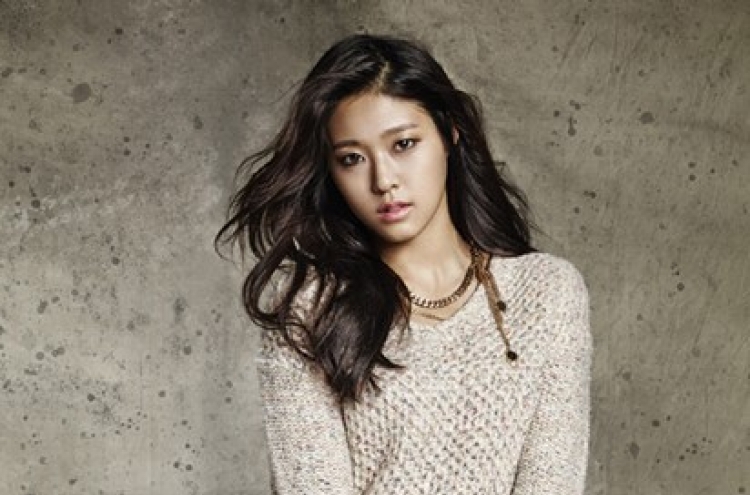 AOA Seolhyun in sexy jeans editorial