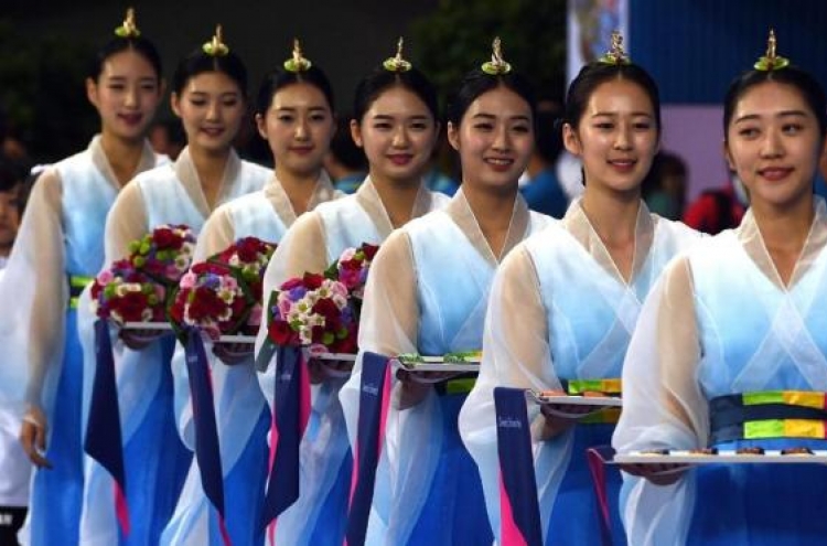 [Asian Games] ‘Ceremony Girls’ join beauty battle