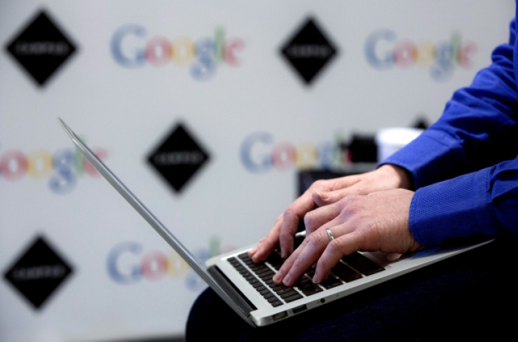 Over 1,000 Europeans a day ask Google to scrub Web