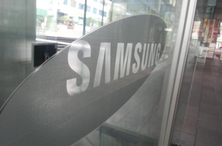 Samsung to freeze executives’ wages