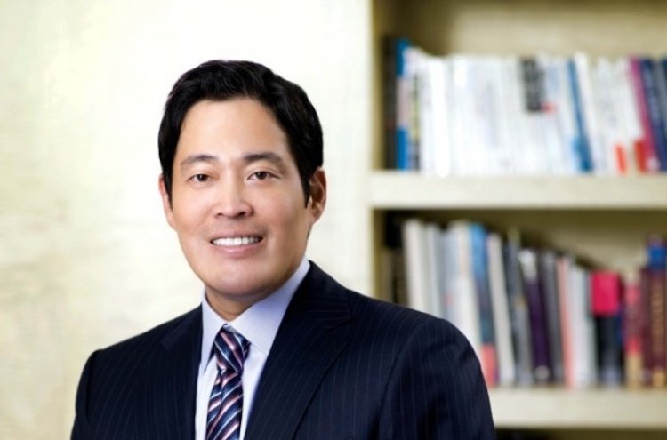 Shinsegae heir’s management skills put to the test