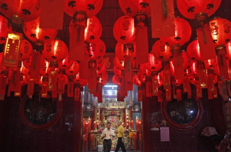 Asia rings in Year of the Sheep with fireworks, festivities