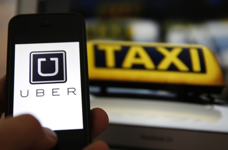 Uber succumbs to opposition in Seoul