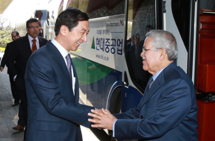 Saudi Aramco board visits Hyundai Heavy, S-Oil